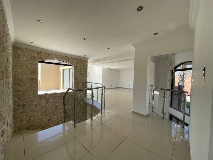 4 Bedroom Property for Sale in Birdwood Estate North West